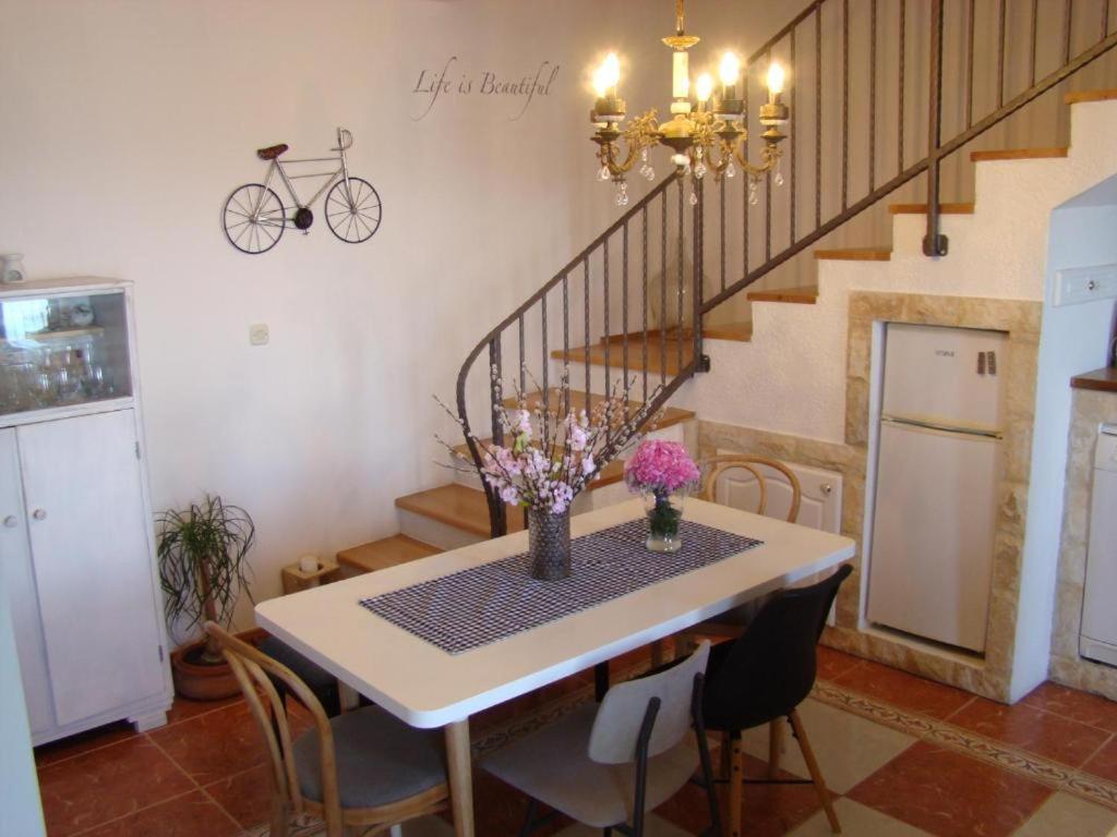 Holliday Home Alida With Jacuzzi Podgora Buitenkant foto